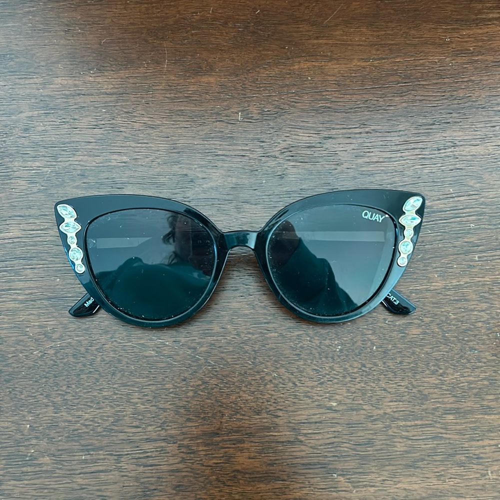 Quay cat eye sunglasses with gems